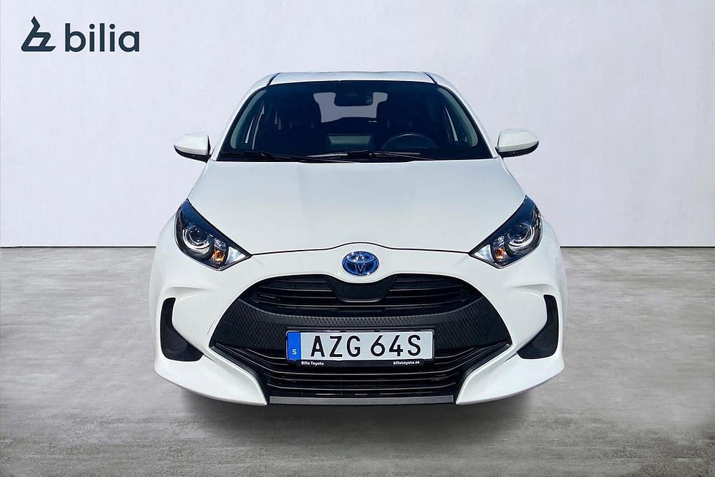 Vehicle Image 6