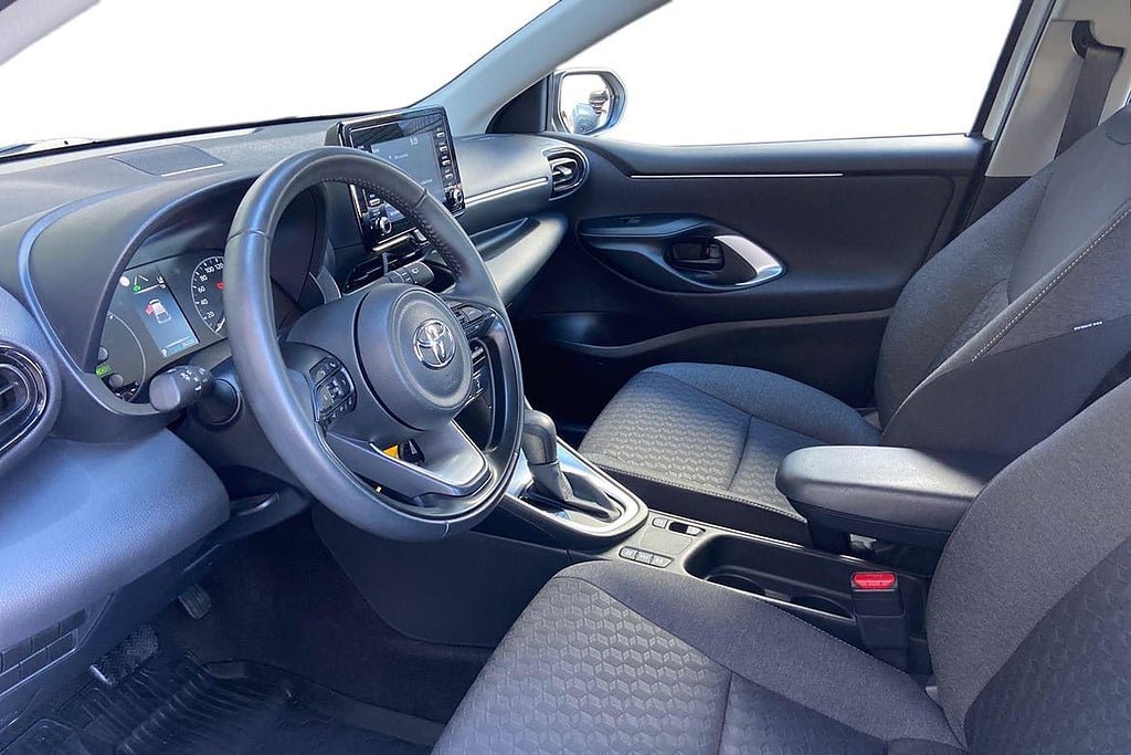 Vehicle Image 14