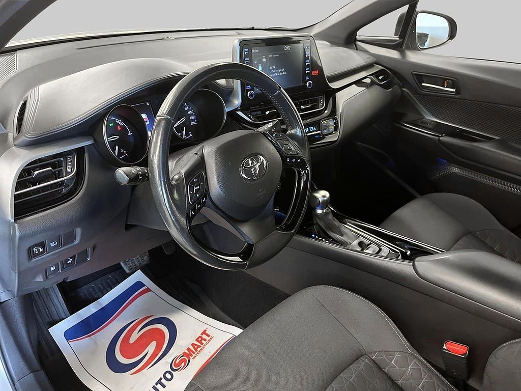 Vehicle Image 14