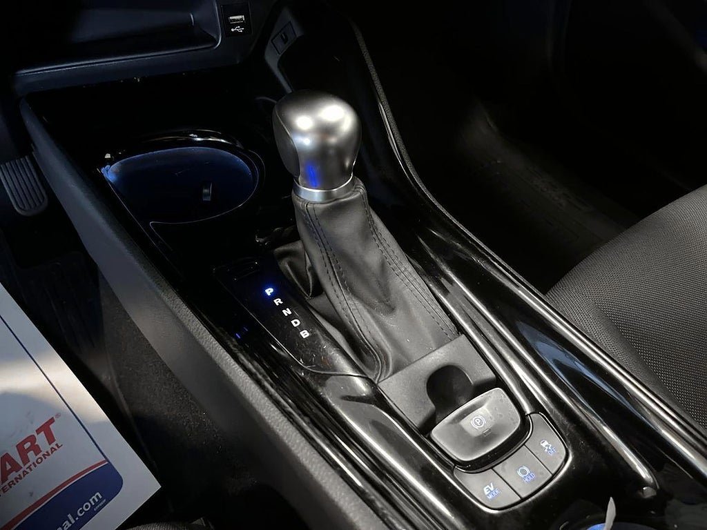 Vehicle Image 18