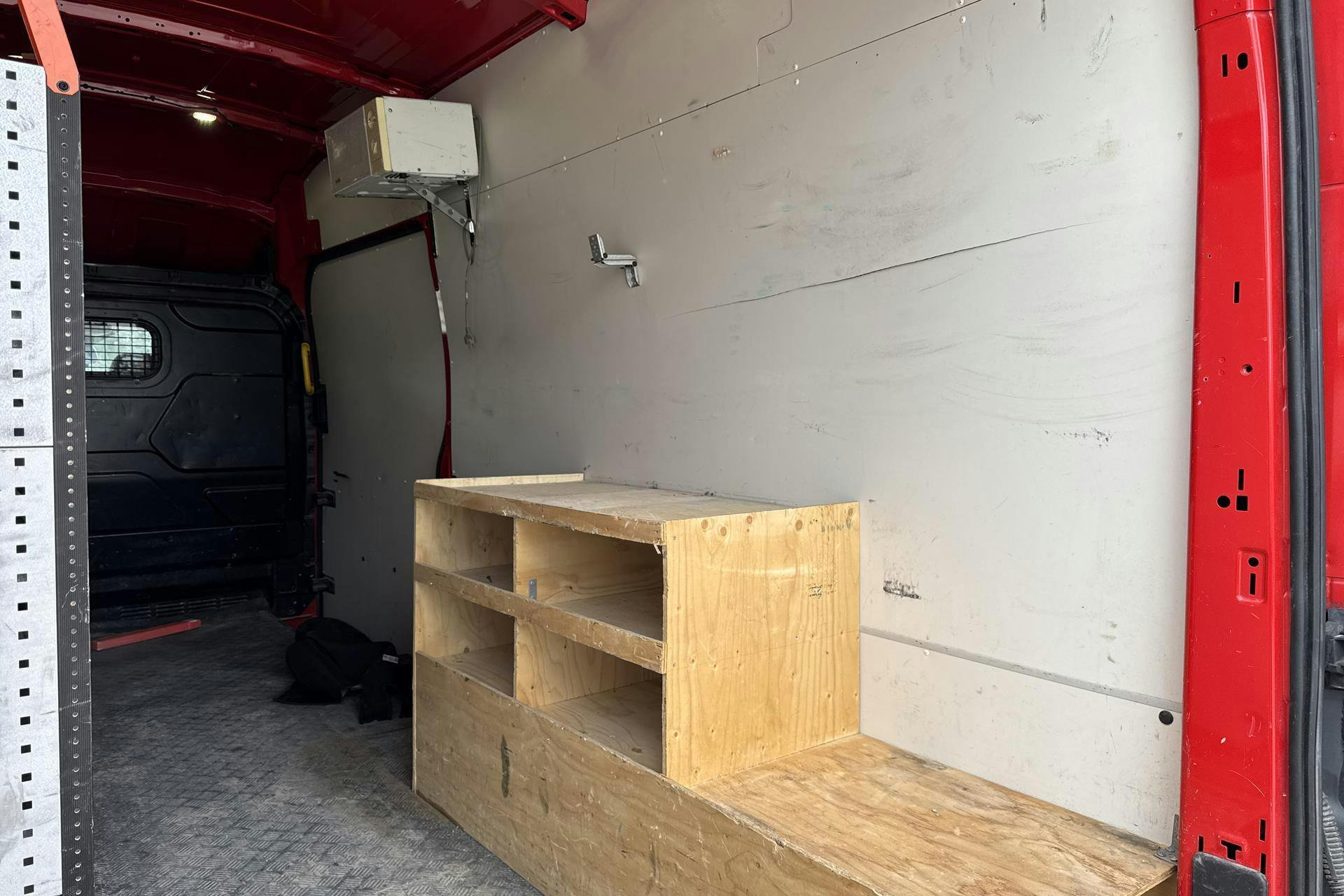 Vehicle Image 11