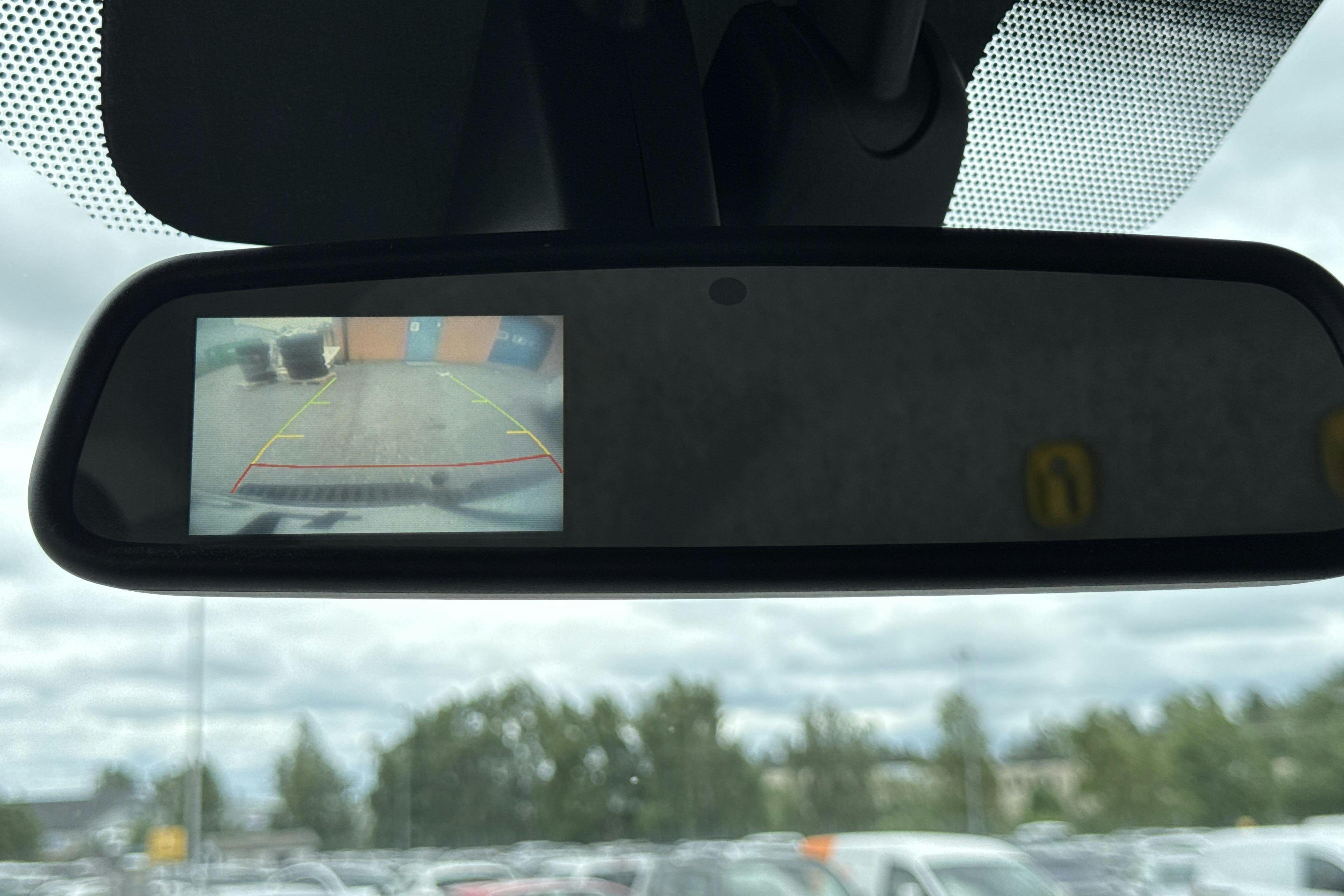 Vehicle Image 13