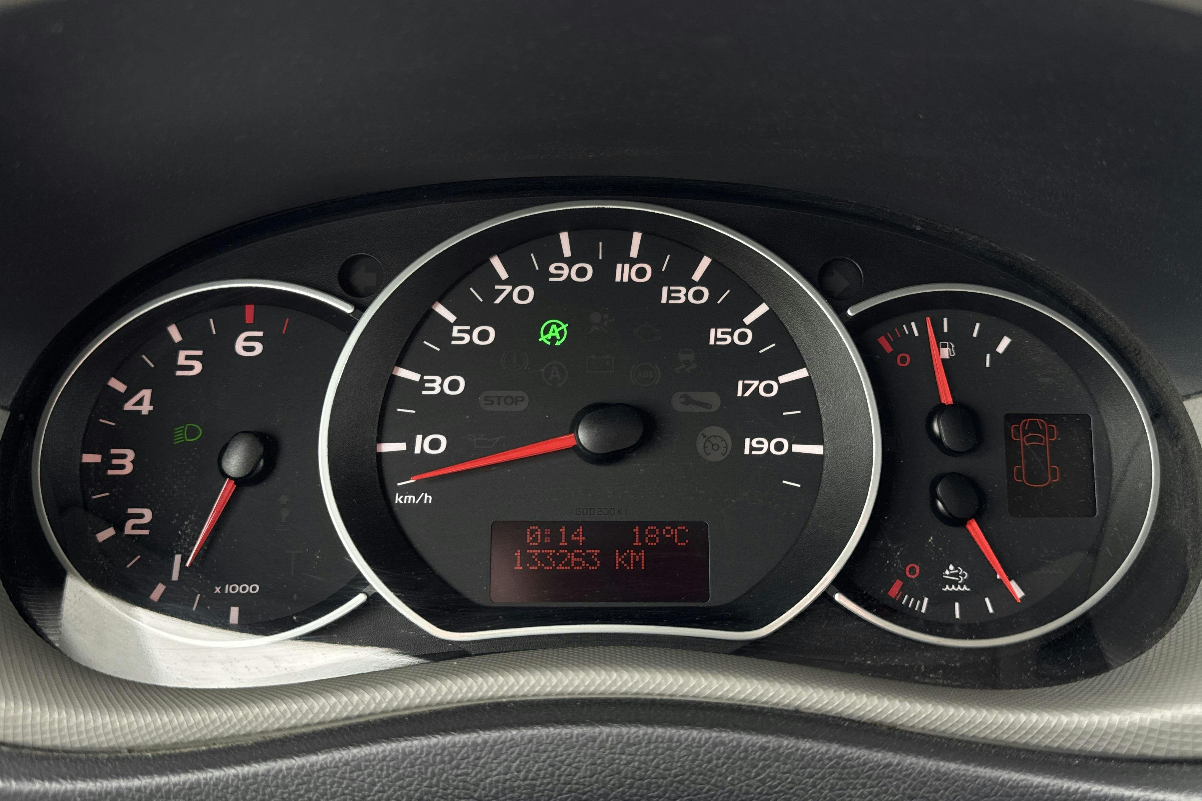 Vehicle Image 16