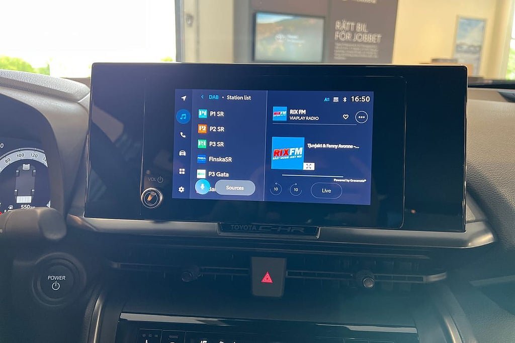 Vehicle Image 15