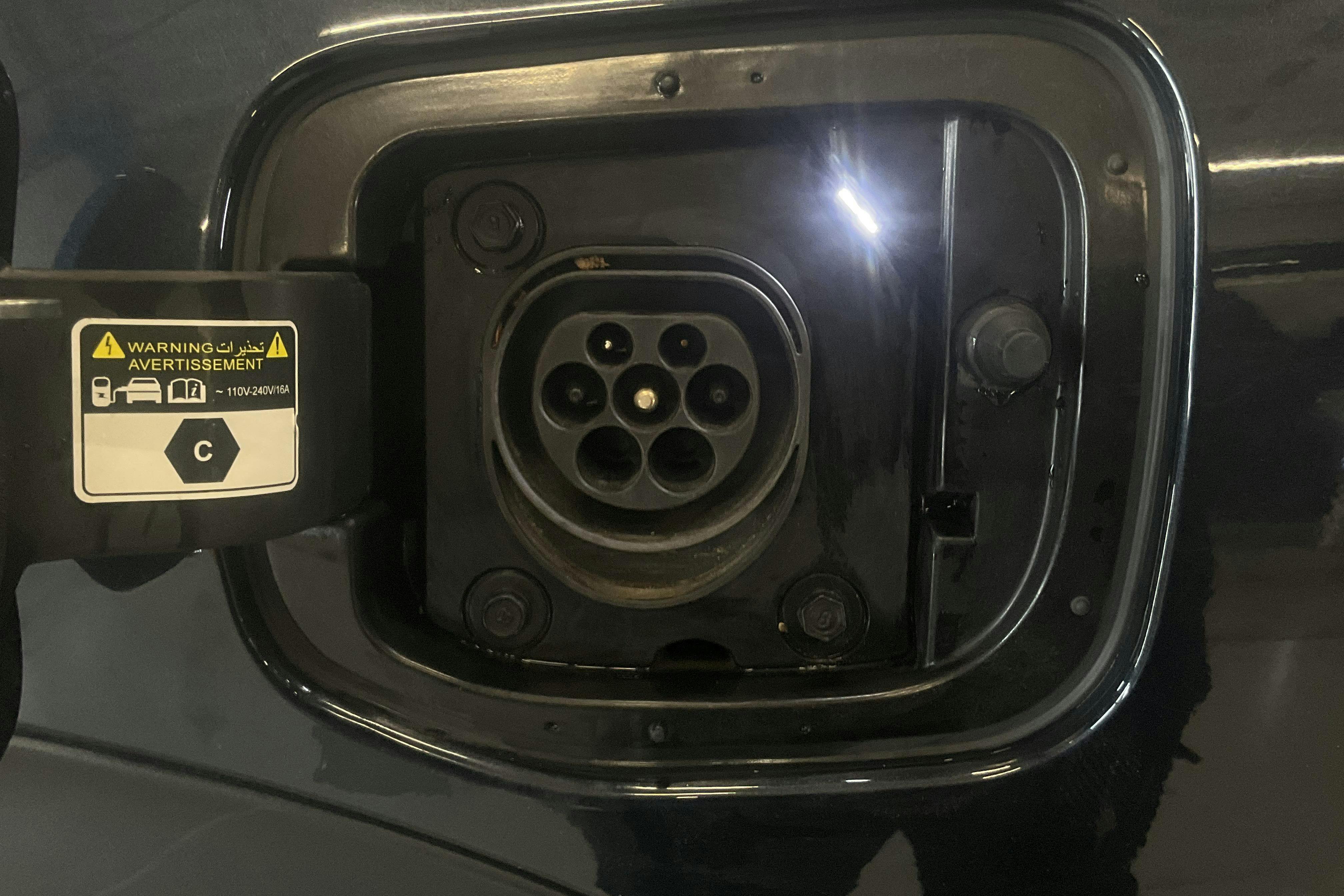 Vehicle Image 17