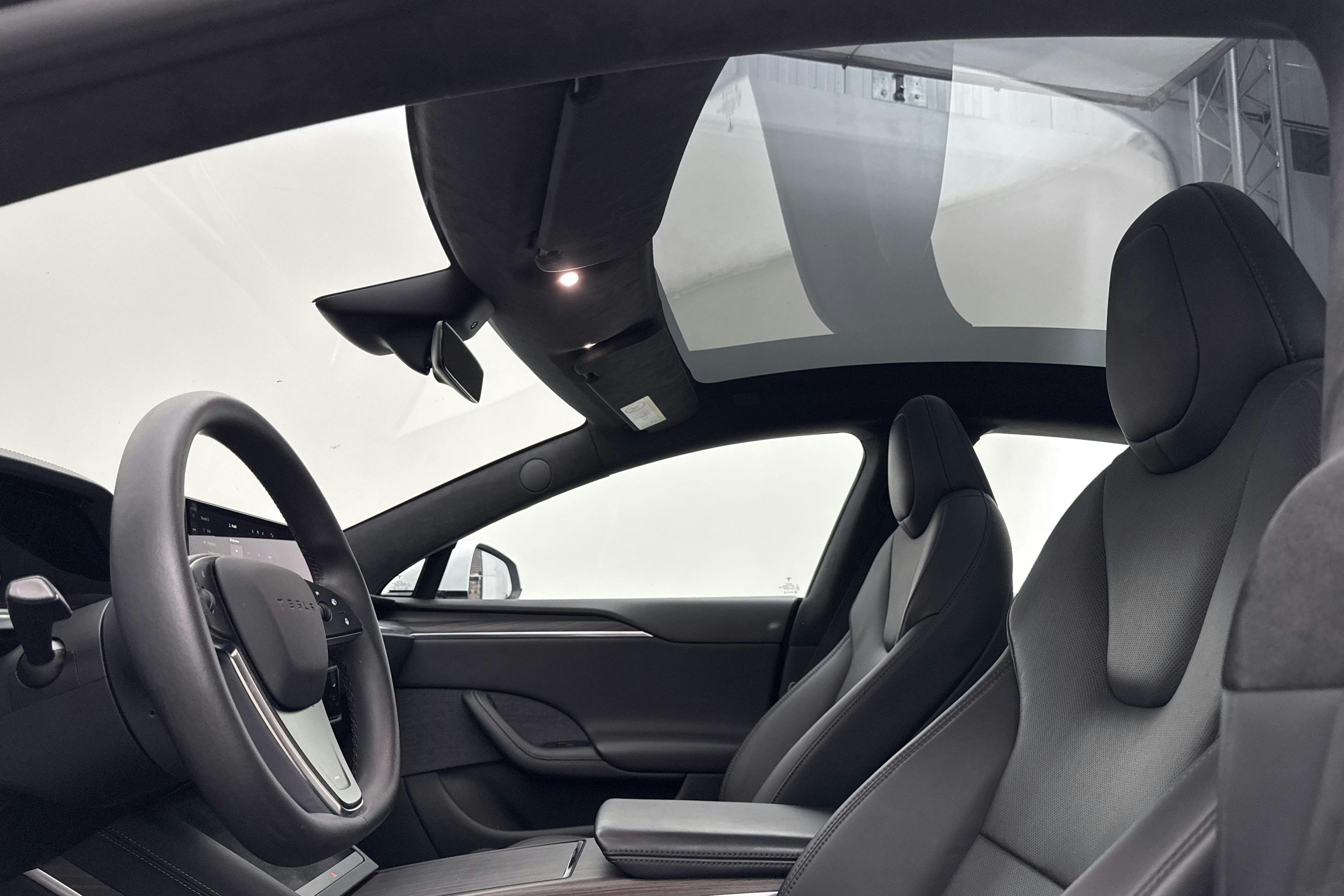 Vehicle Image 19
