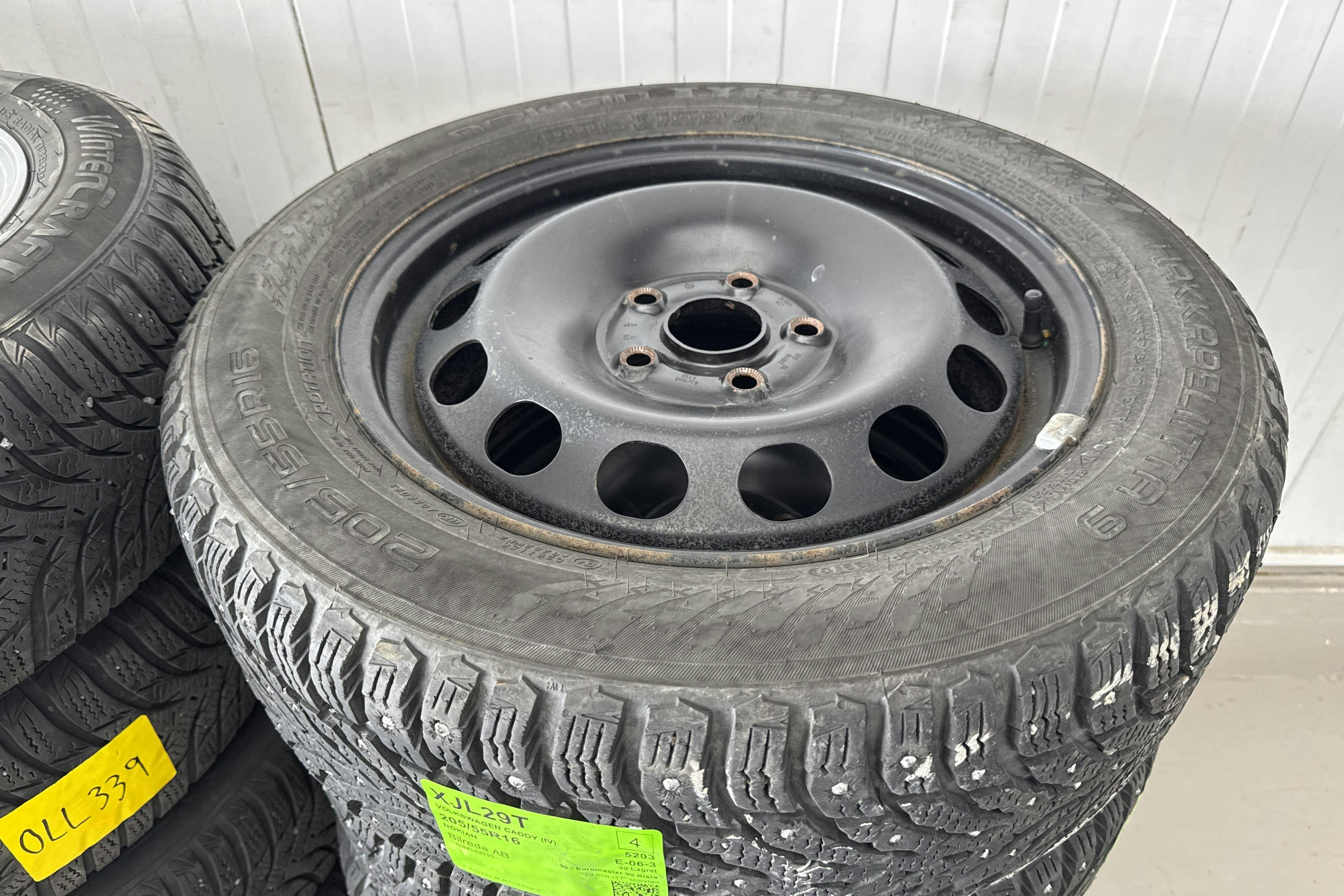 Vehicle Image 19