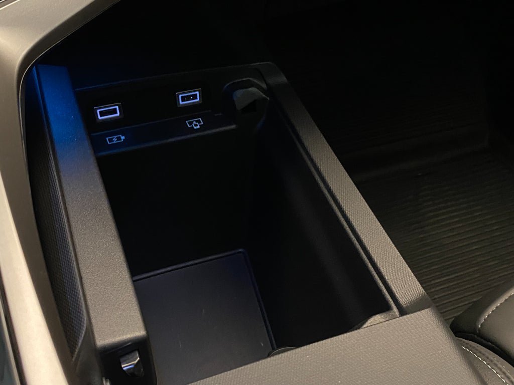 Vehicle Image 57