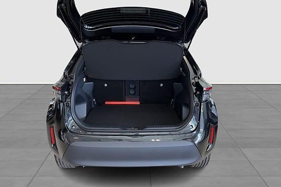 Vehicle Image 11