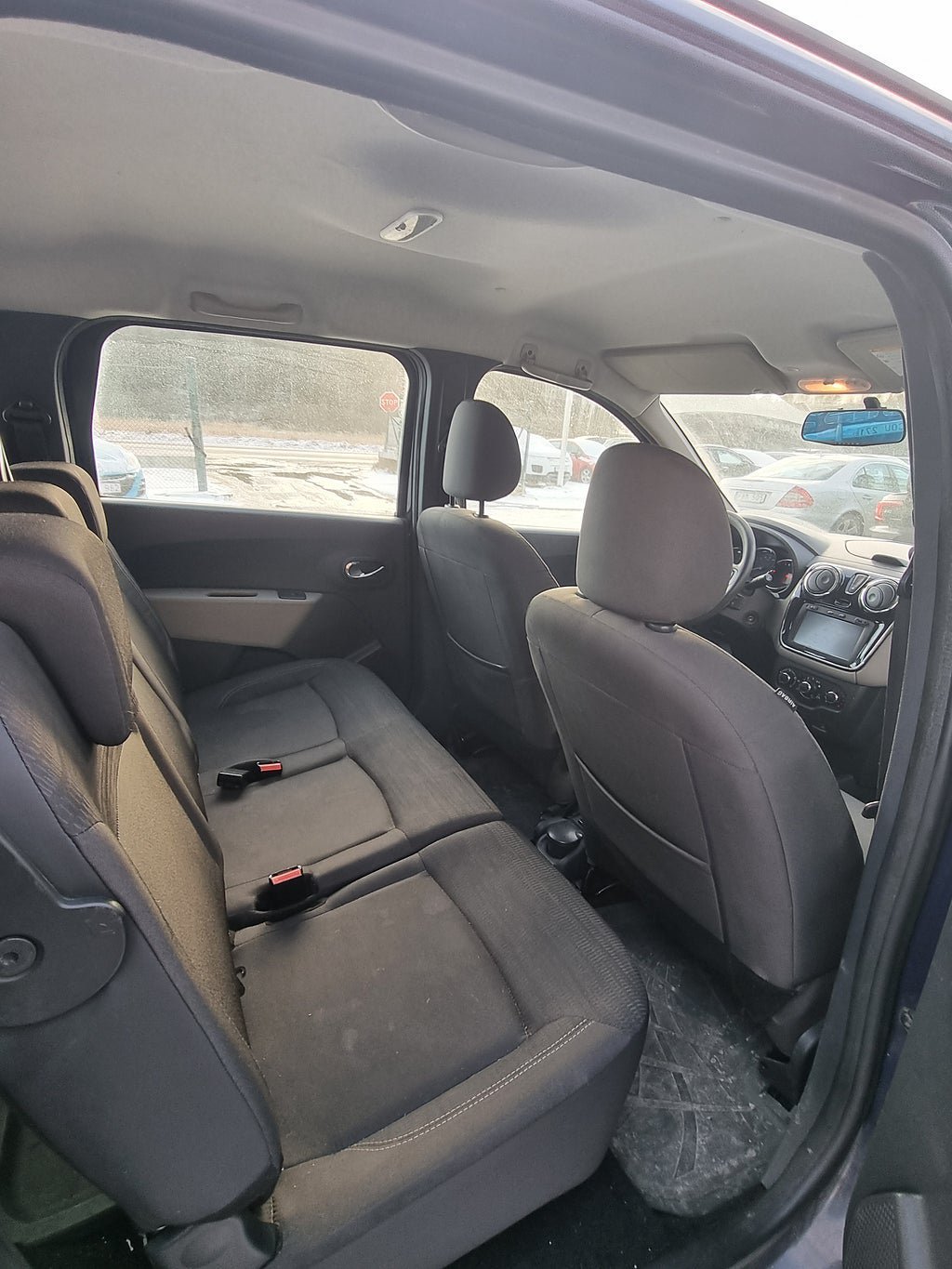 Vehicle Image 19