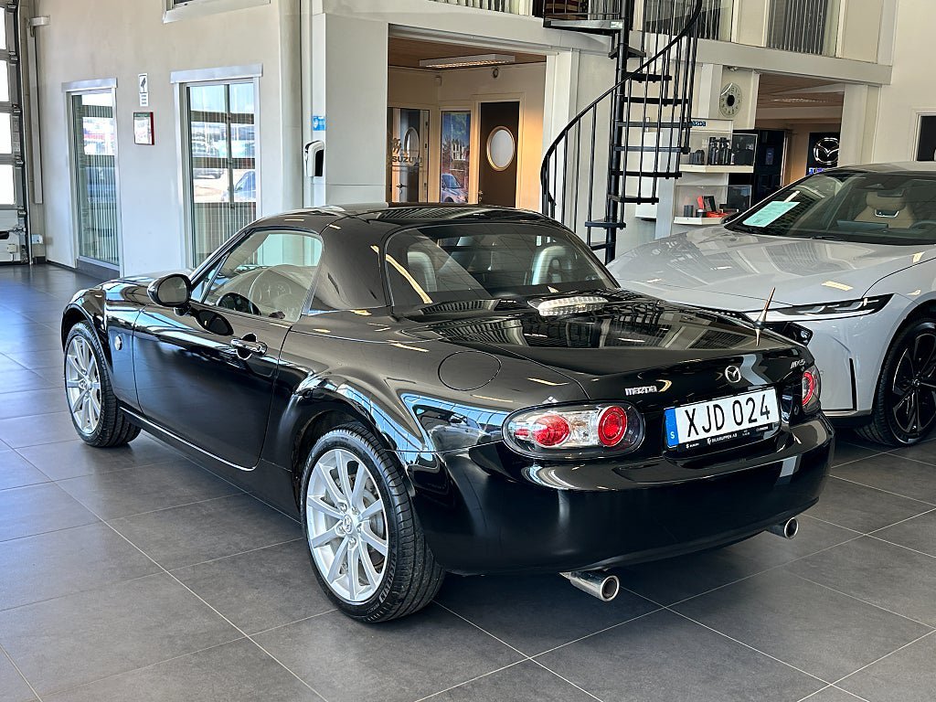Vehicle Image 18