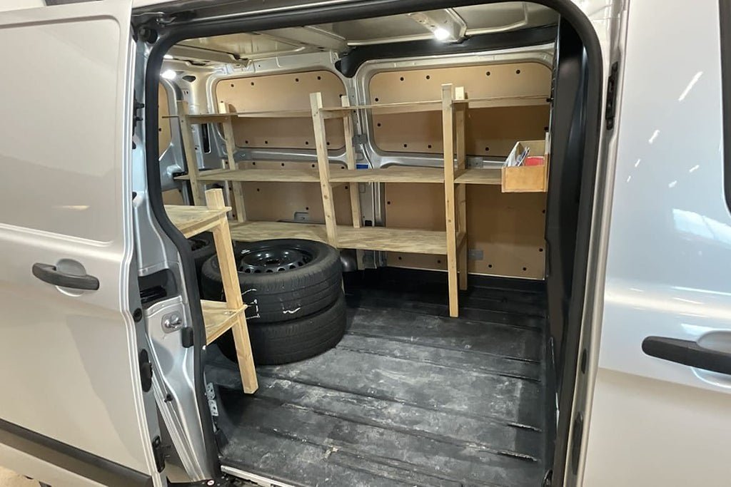 Vehicle Image 14