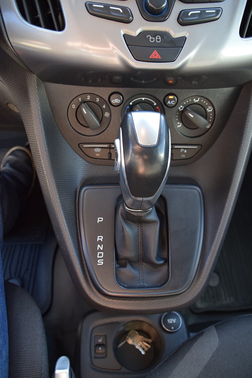 Vehicle Image 17