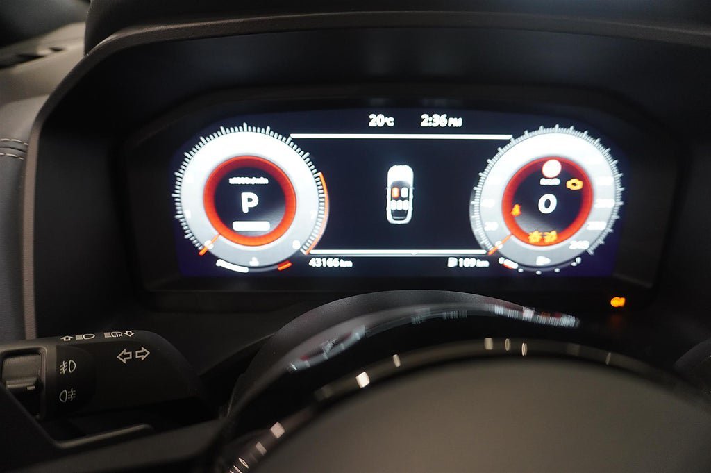 Vehicle Image 13