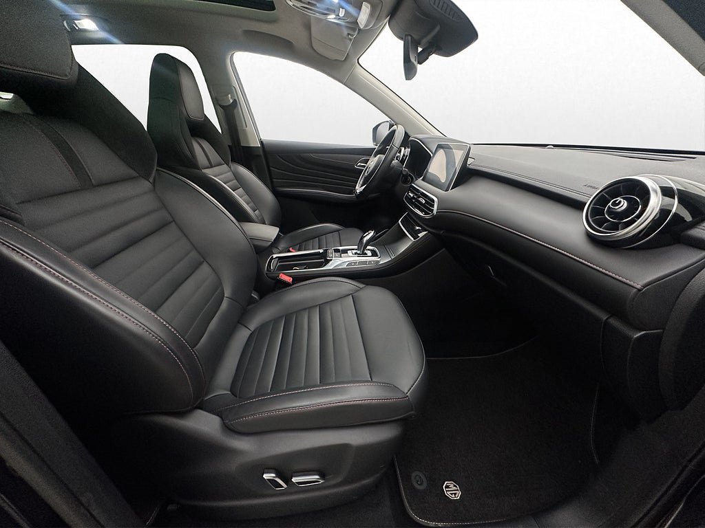 Vehicle Image 22