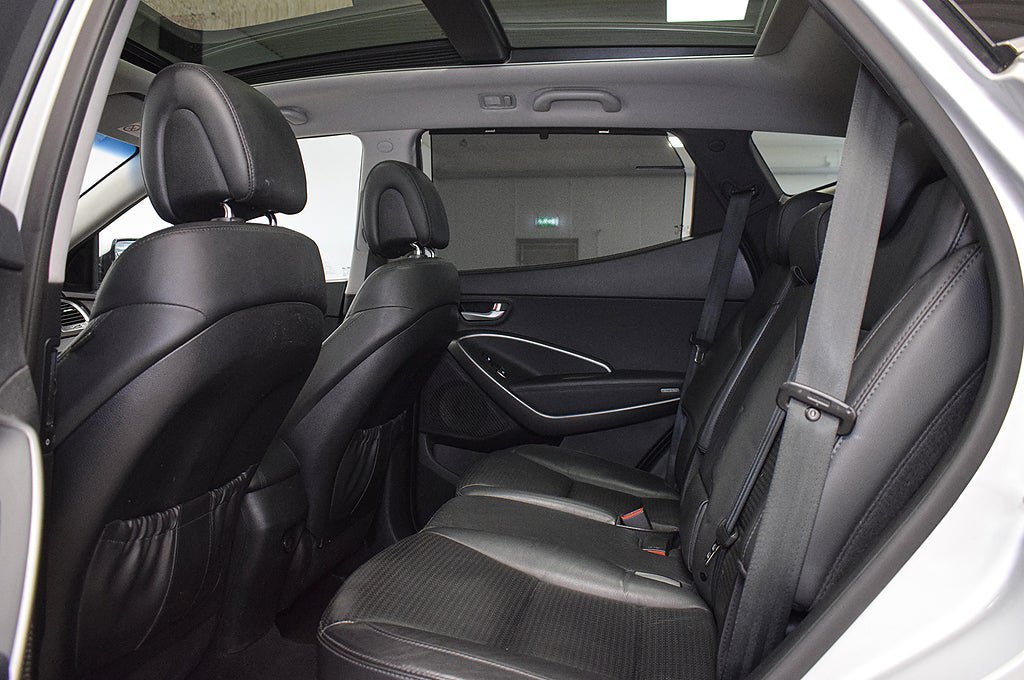 Vehicle Image 21
