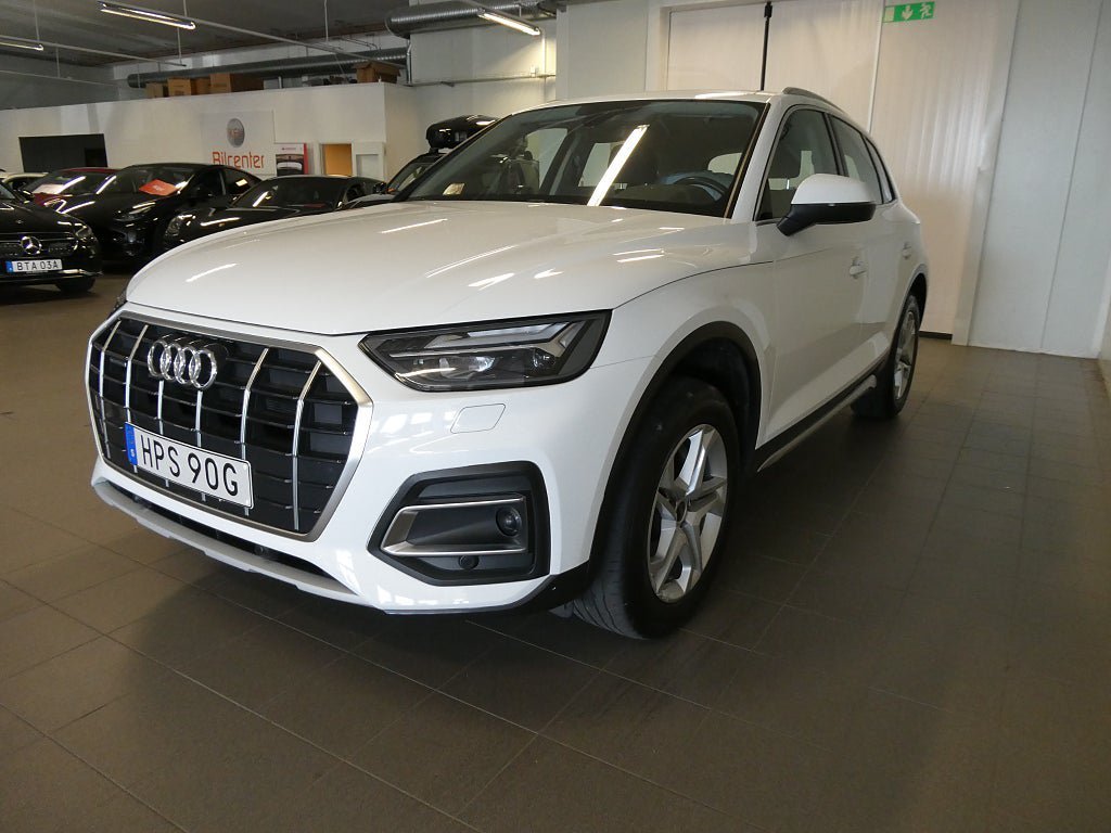 Vehicle Image 9