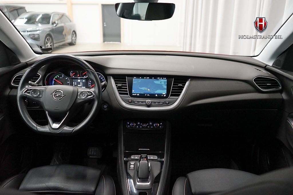Vehicle Image 13