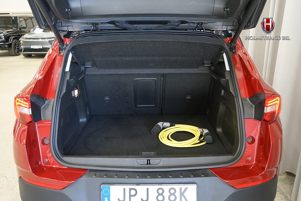 Vehicle Image 23
