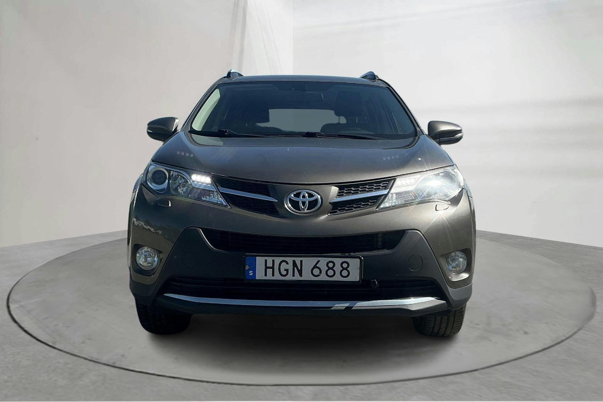 Vehicle Image 4