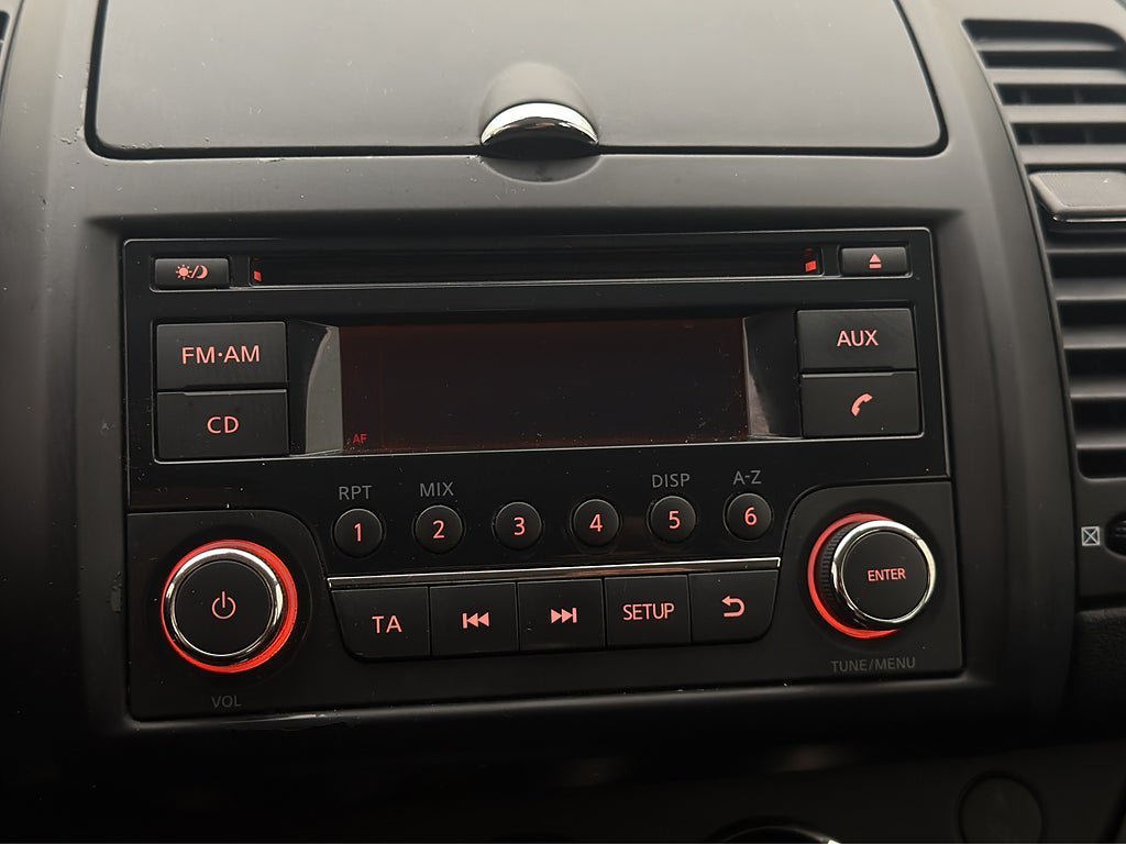 Vehicle Image 17