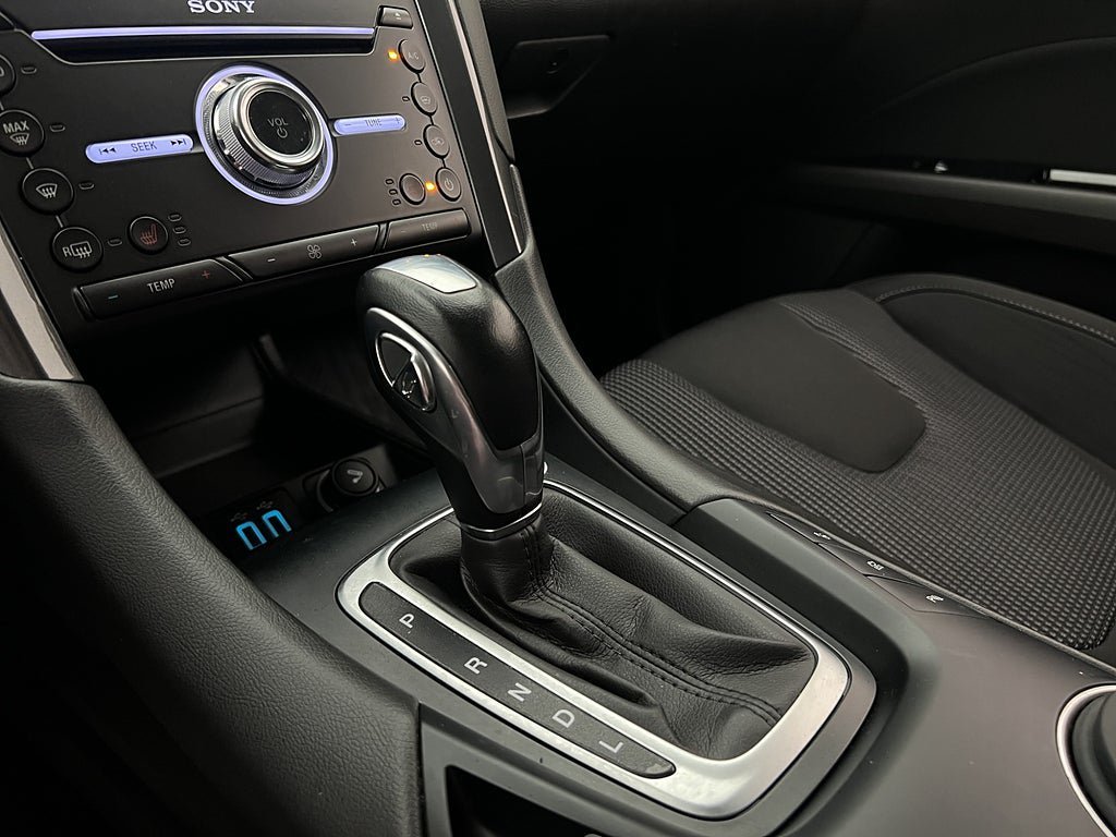 Vehicle Image 28