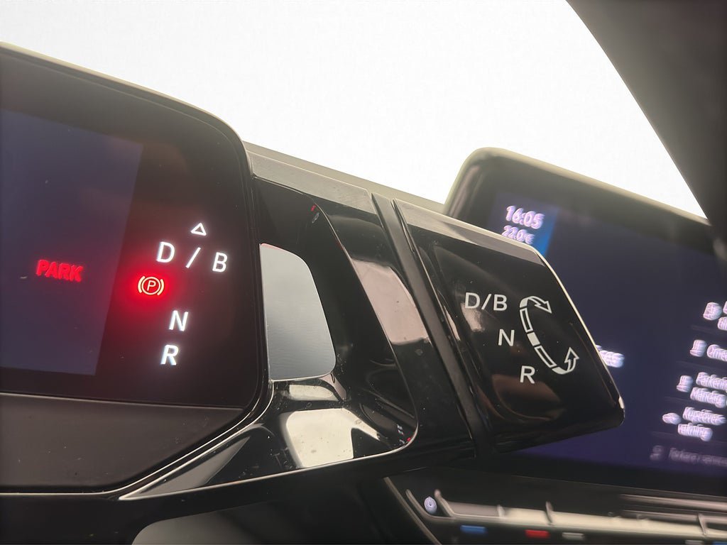 Vehicle Image 22