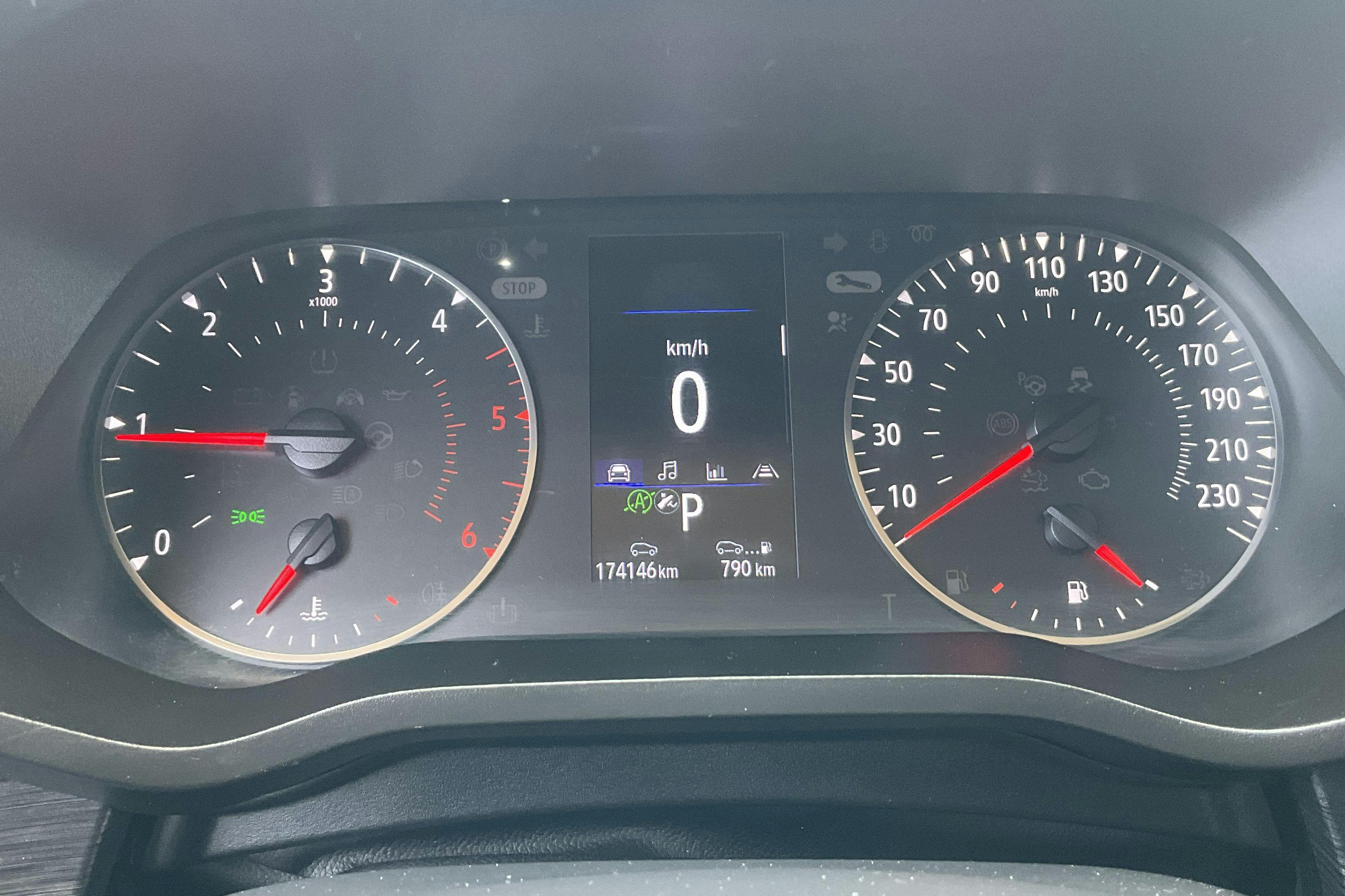 Vehicle Image 10