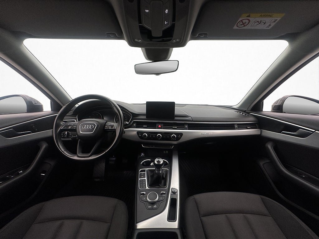 Vehicle Image 19