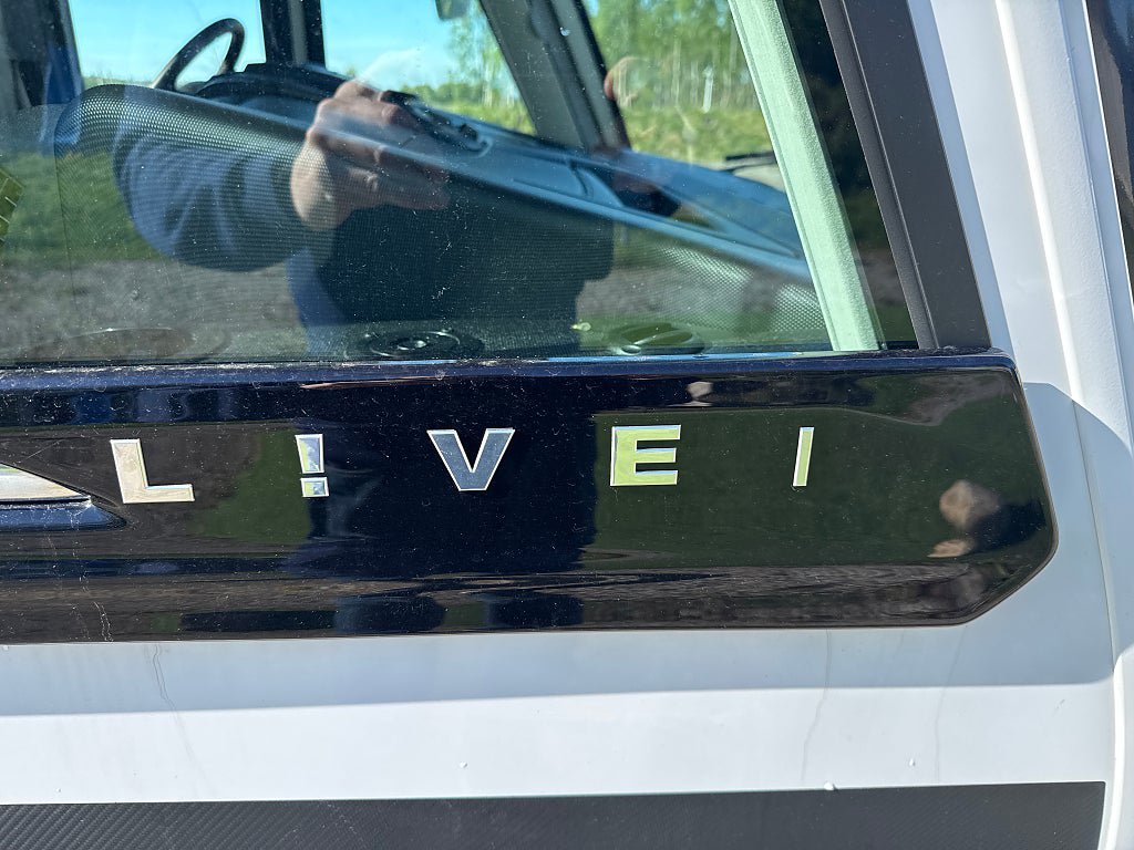 Vehicle Image 35