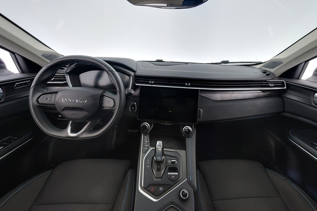Vehicle Image 13