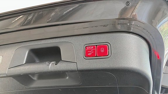 Vehicle Image 24