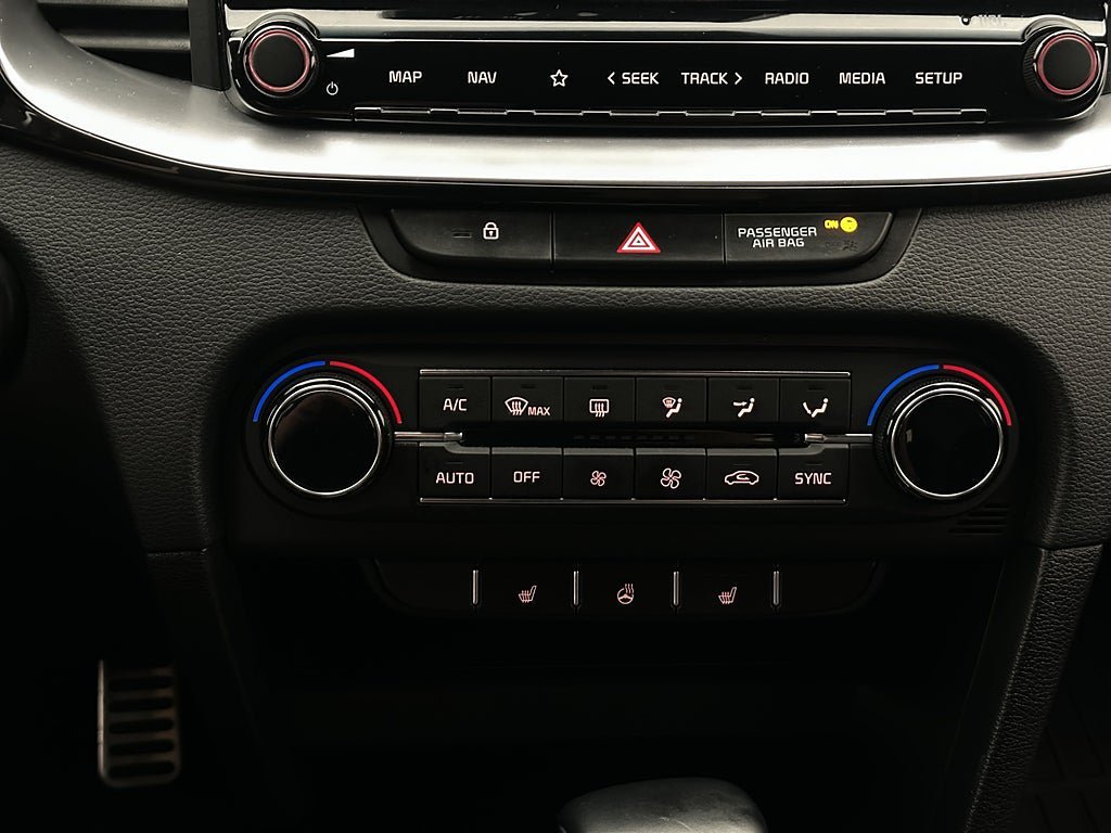 Vehicle Image 23