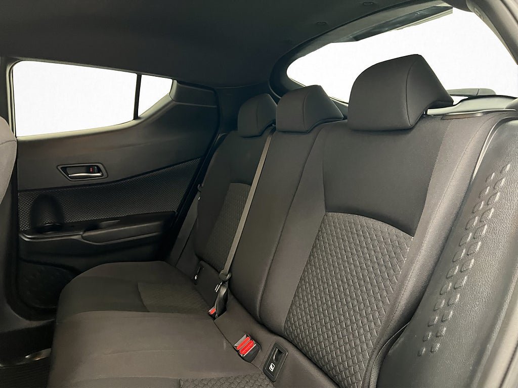 Vehicle Image 19