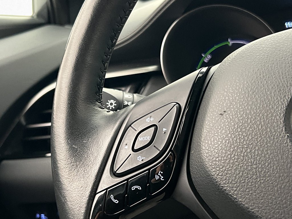 Vehicle Image 20