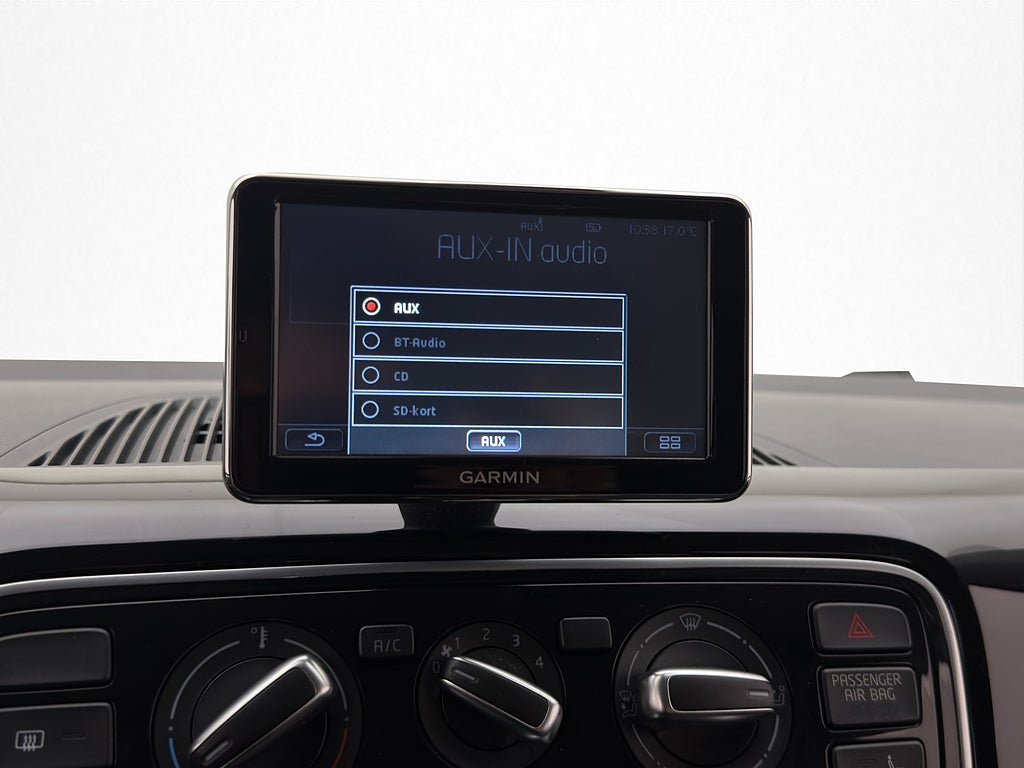 Vehicle Image 16