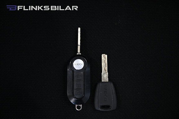 Vehicle Image 23