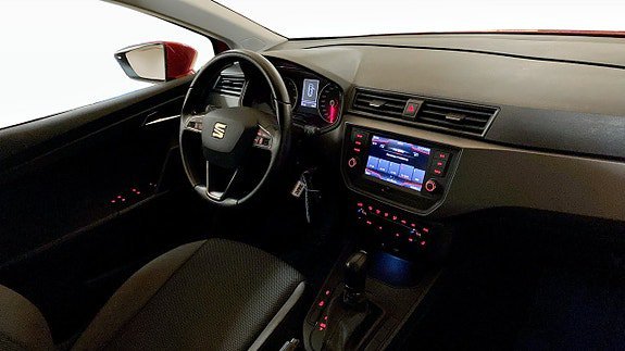 Vehicle Image 11