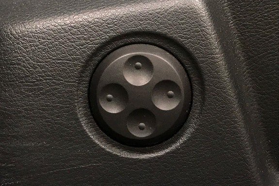 Vehicle Image 27