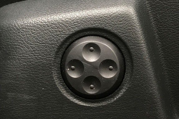 Vehicle Image 28