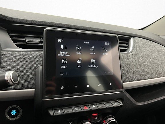 Vehicle Image 25