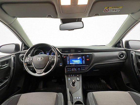 Vehicle Image 10