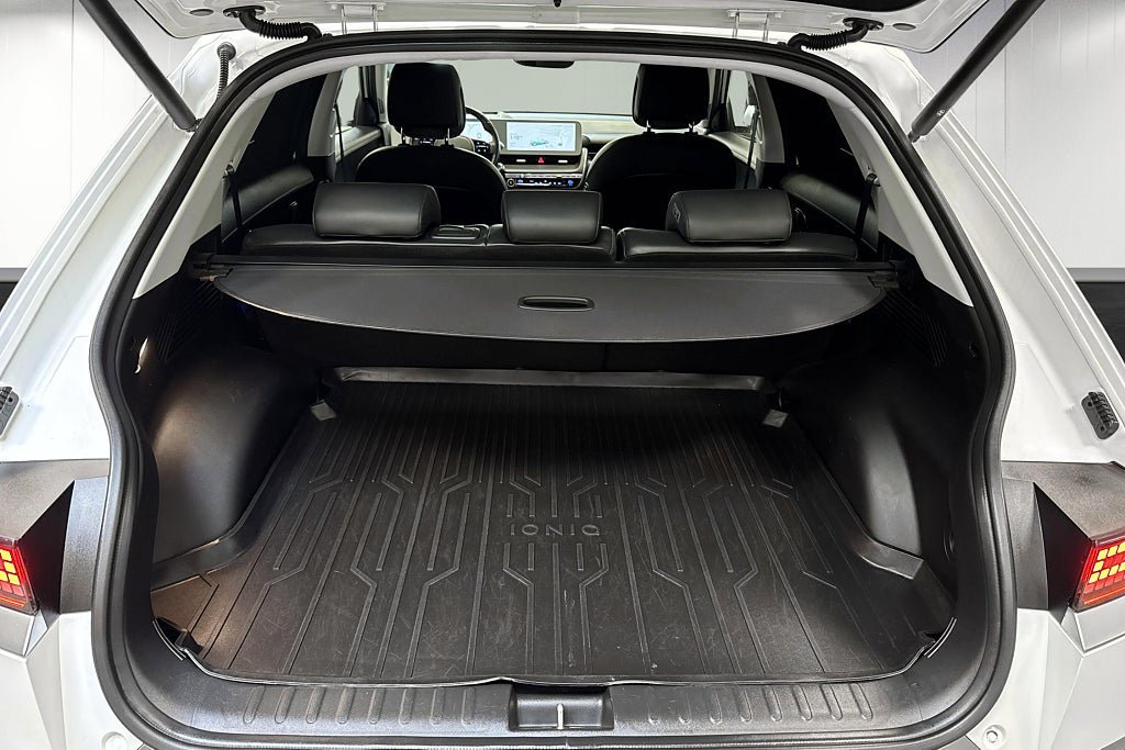 Vehicle Image 18