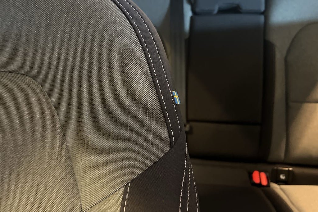 Vehicle Image 26