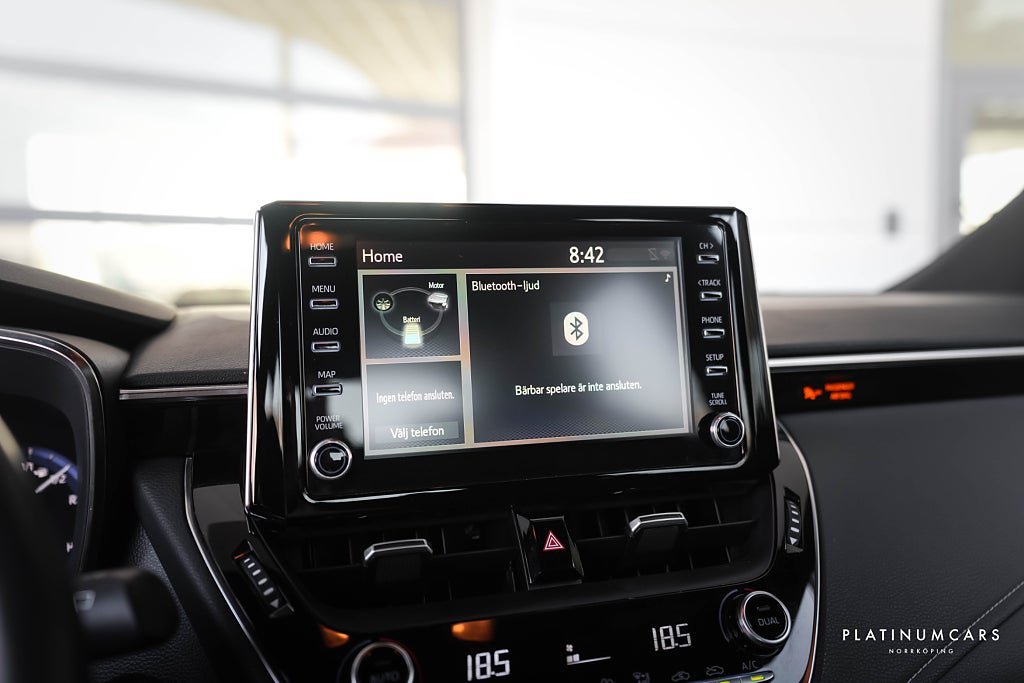 Vehicle Image 9