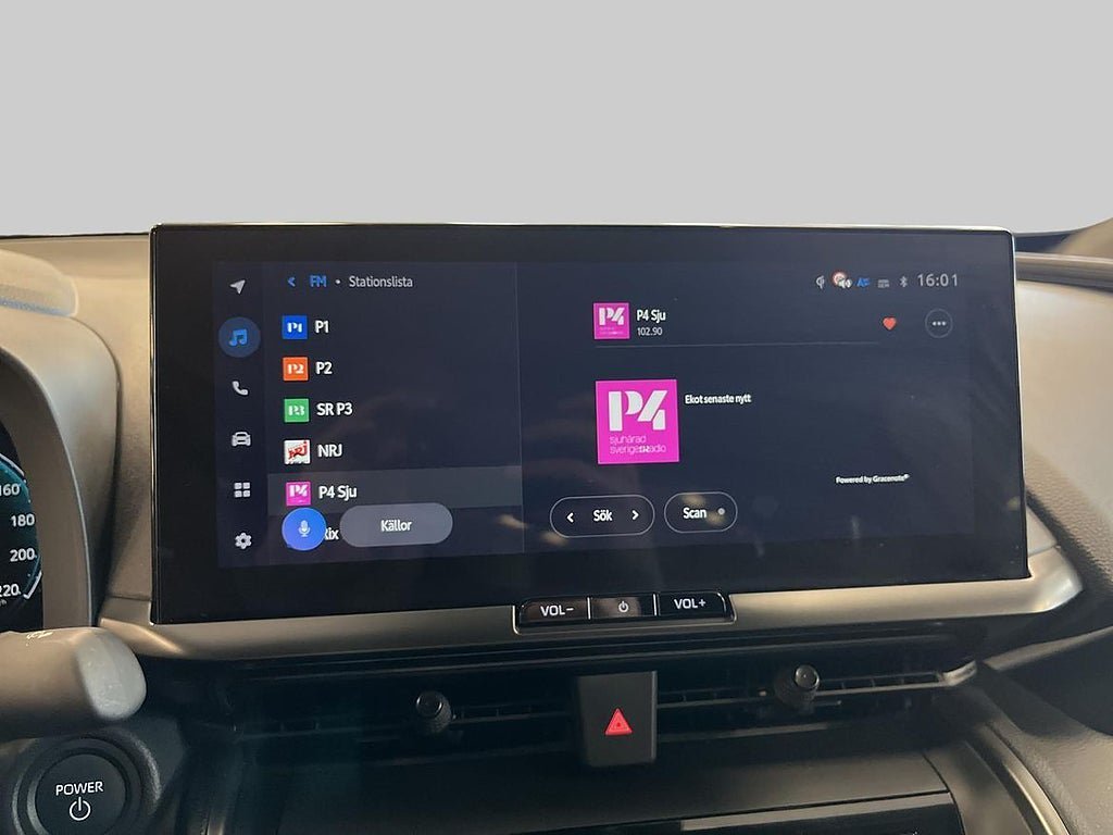 Vehicle Image 16