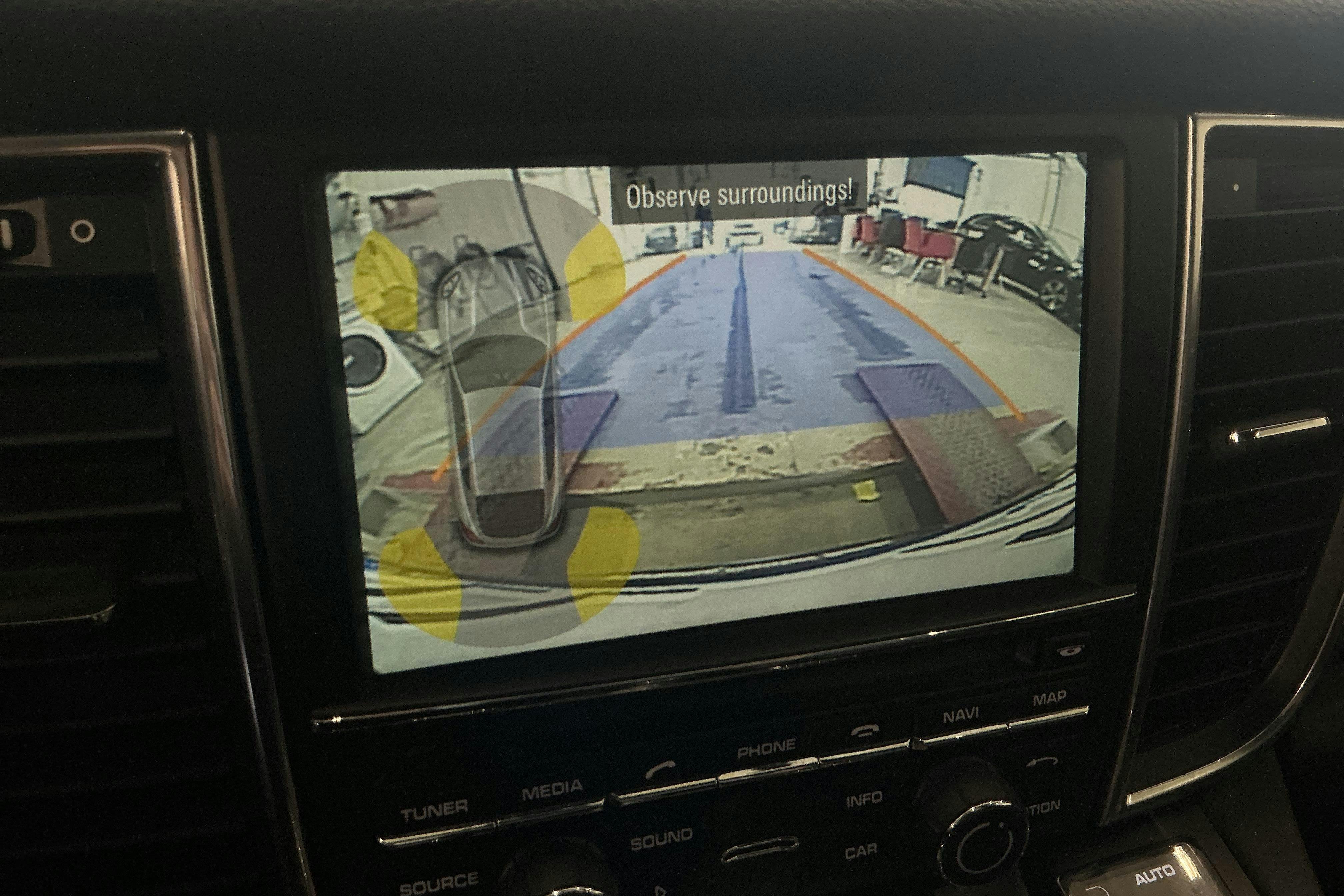 Vehicle Image 17