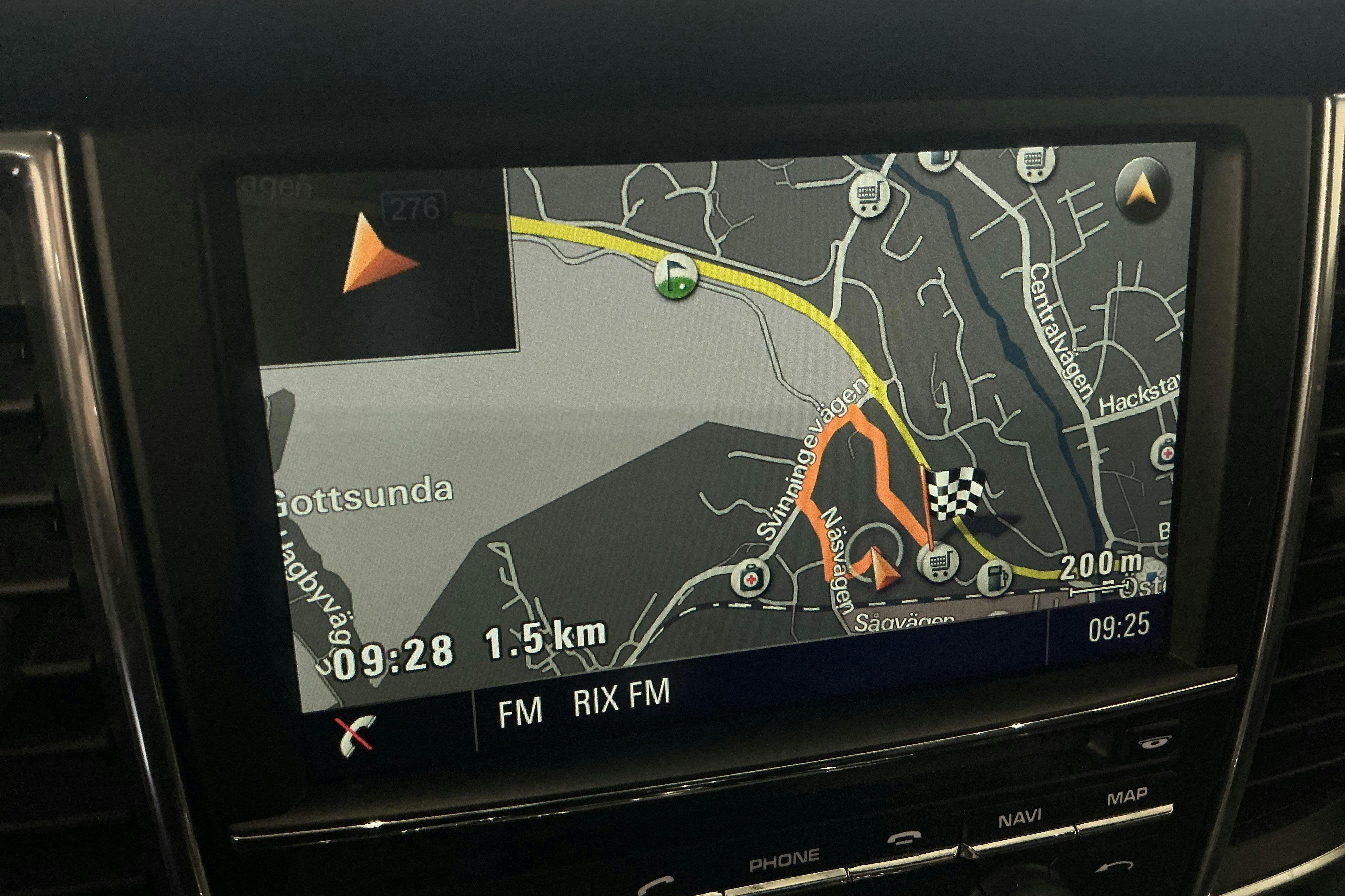 Vehicle Image 18