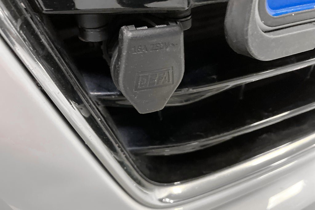 Vehicle Image 25