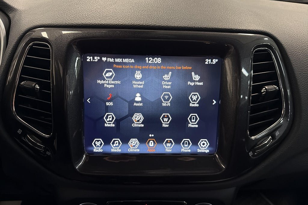 Vehicle Image 17